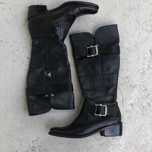 Vera Wang lavender label